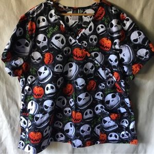 Disney Shirt  Scrubs Women 3XL/3XG Black Halloween Nightmare Before Christmas